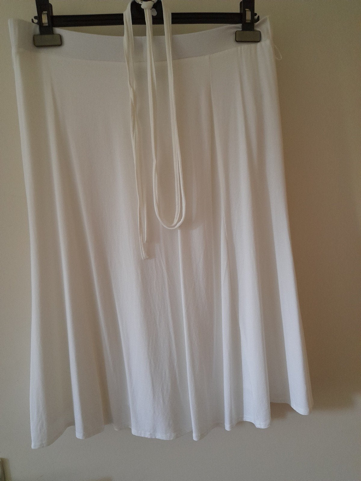 Witte rok Frank Walder, Kleding | Dames, Rokken, Zo goed als nieuw, Maat 42/44 (L), Wit, Onder de knie, Ophalen of Verzenden