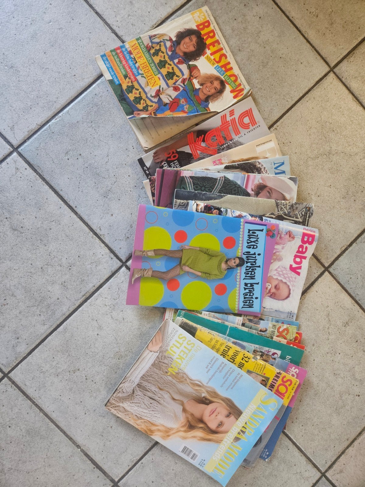 Breiboeken en naalden - Complete set voor breiliefhebbers, Hobby en Vrije tijd, Breien en Haken, Ophalen, Gebruikt, Breien, Naald