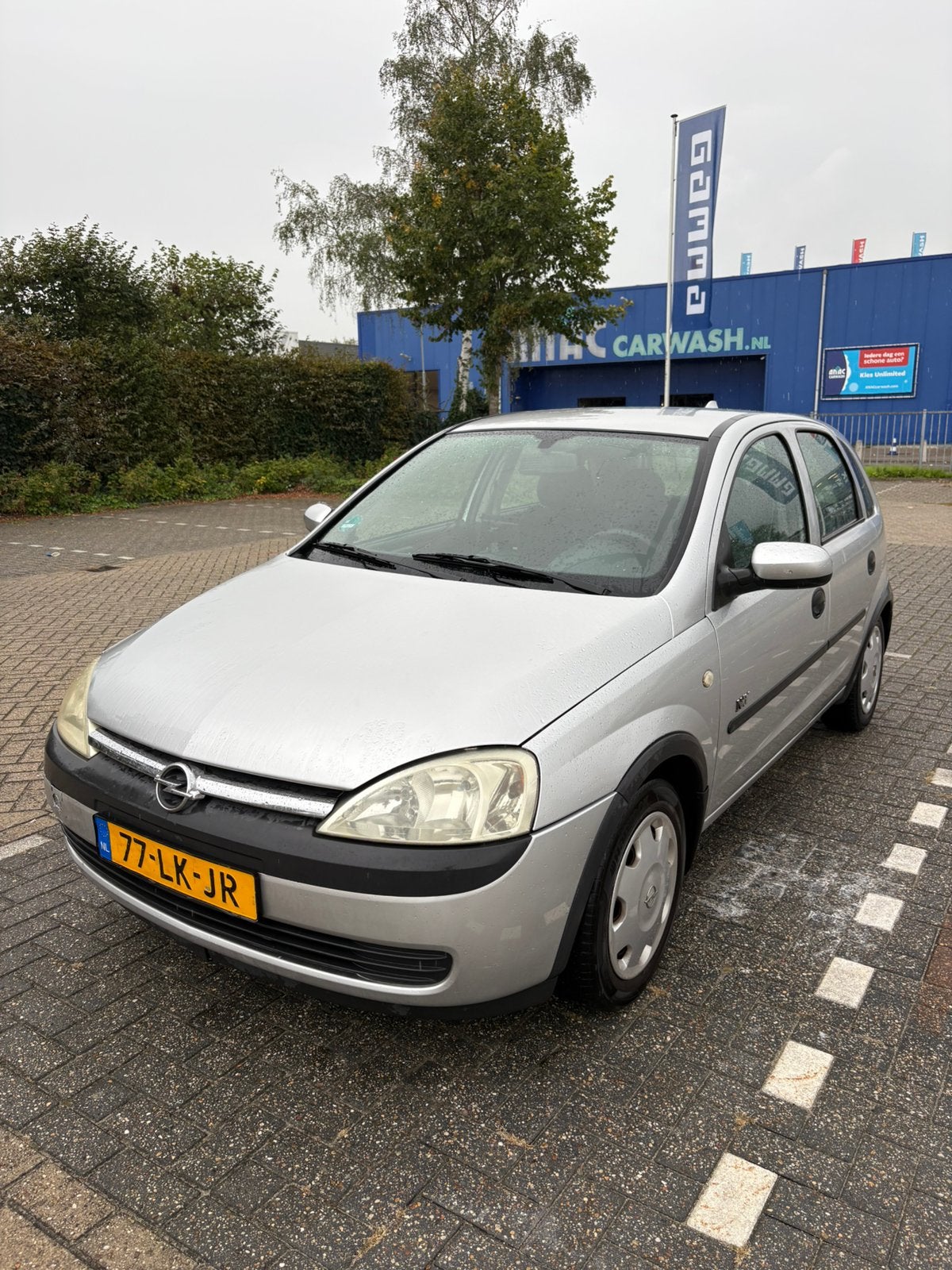 Opel Corsa 1.2 16V 5D 2003 Zilvergrijs, Voorwielaandrijving, 450 kg, 74 pk, 31 €/maand
