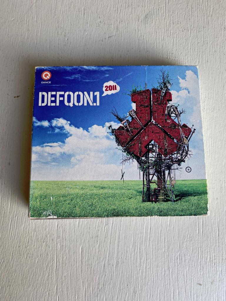 Defqon.1 2011 - 4CD Box, Ophalen of Verzenden, Zo goed als nieuw, Dance Populair
