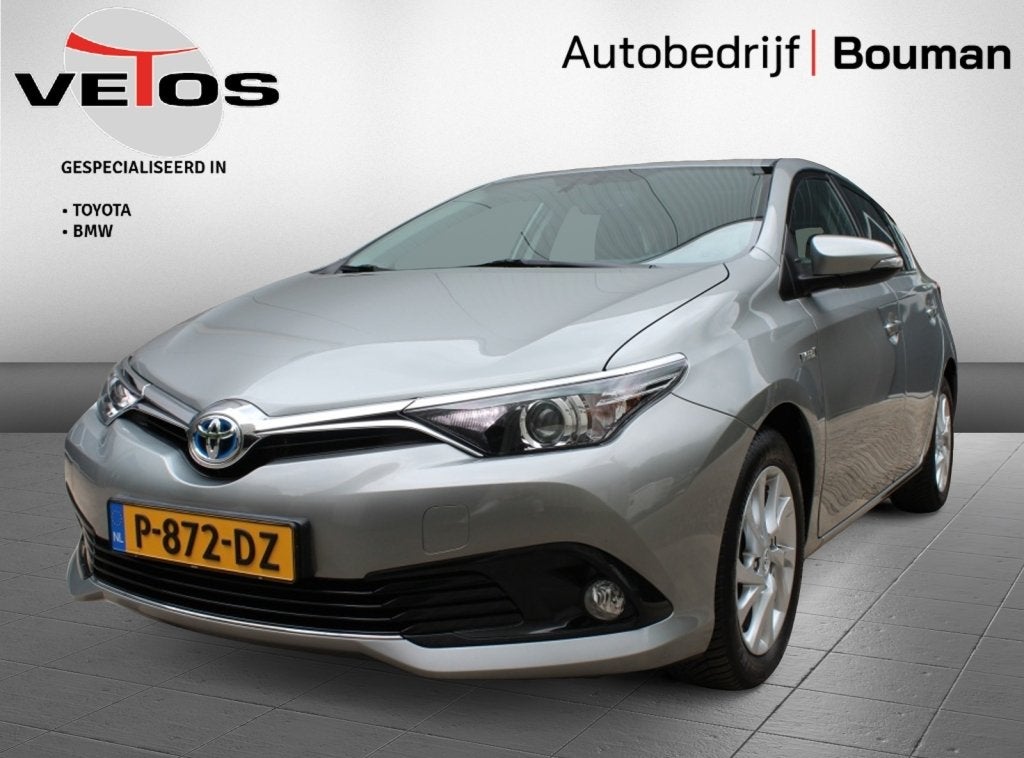 Toyota Auris 1.8 Hybrid Aspiration / Bluetooth / Climate / C, Automaat, 12 maanden, Gebruikt, 4 cilinders