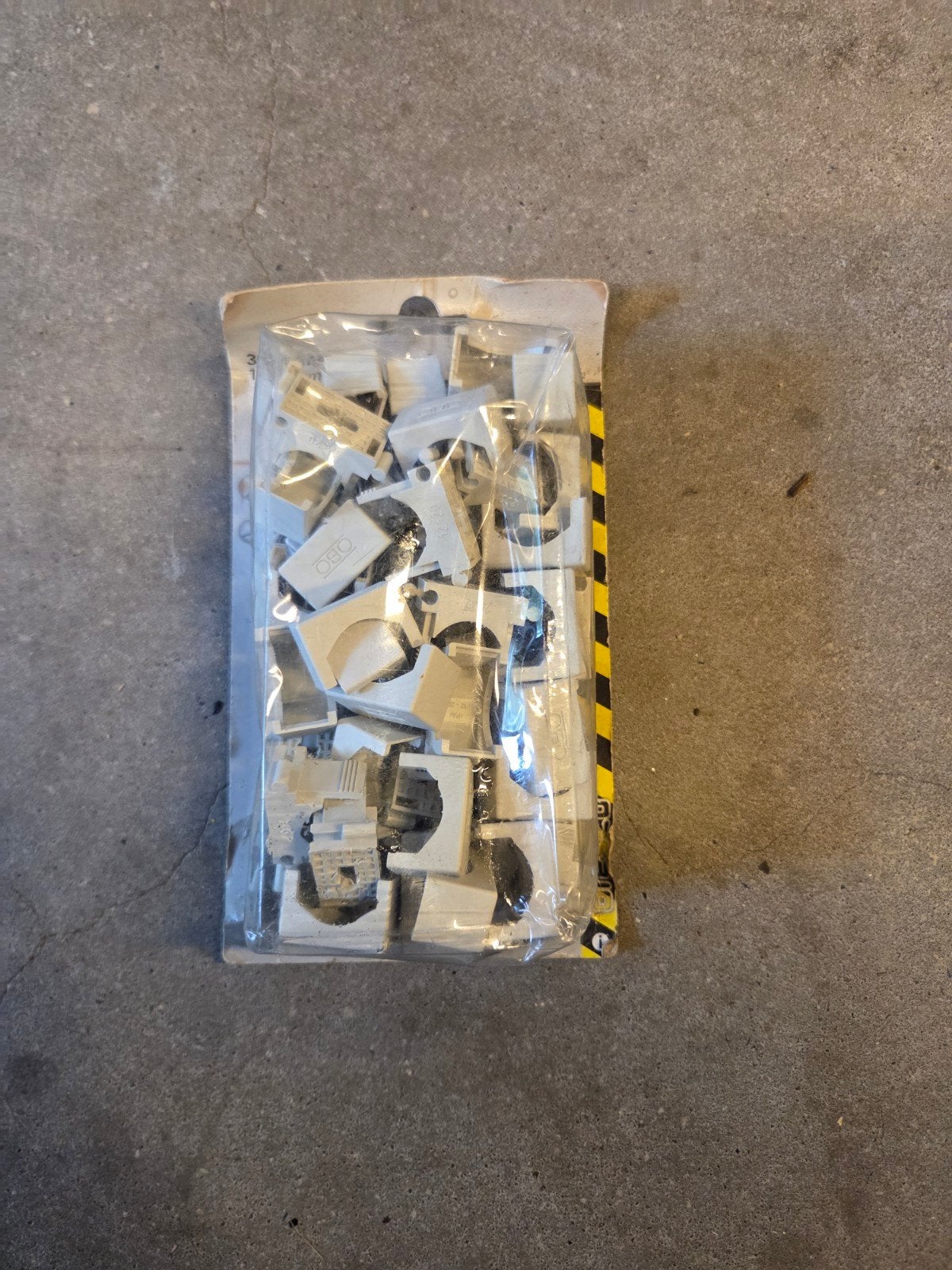 OBO Drukzadels 12-20mm (30 stuks) voor elektra buis, Ophalen, Nieuw, Overige merken, Overige typen
