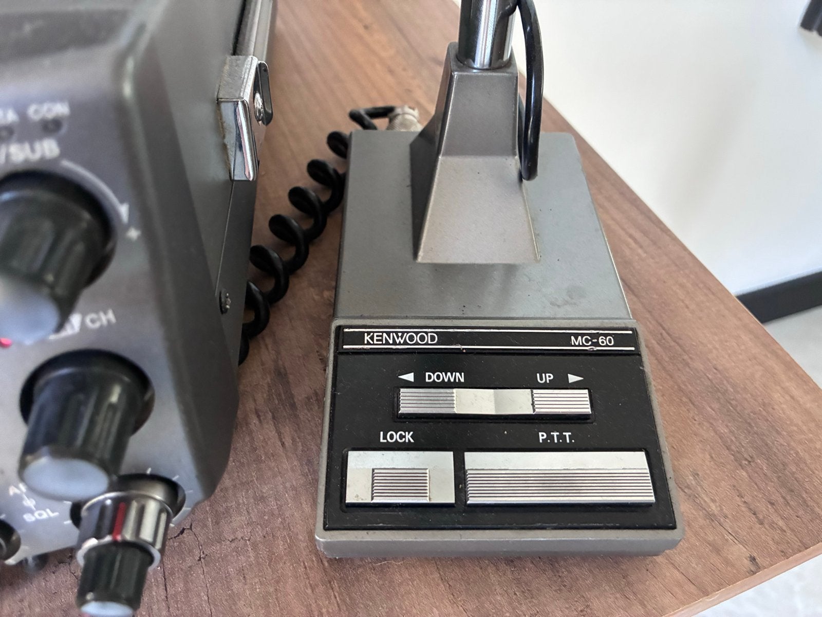 Kenwood TS-2000 met MC-60 microfoon en SP-23 speaker, Telecommunicatie, Verzenden, Gebruikt
