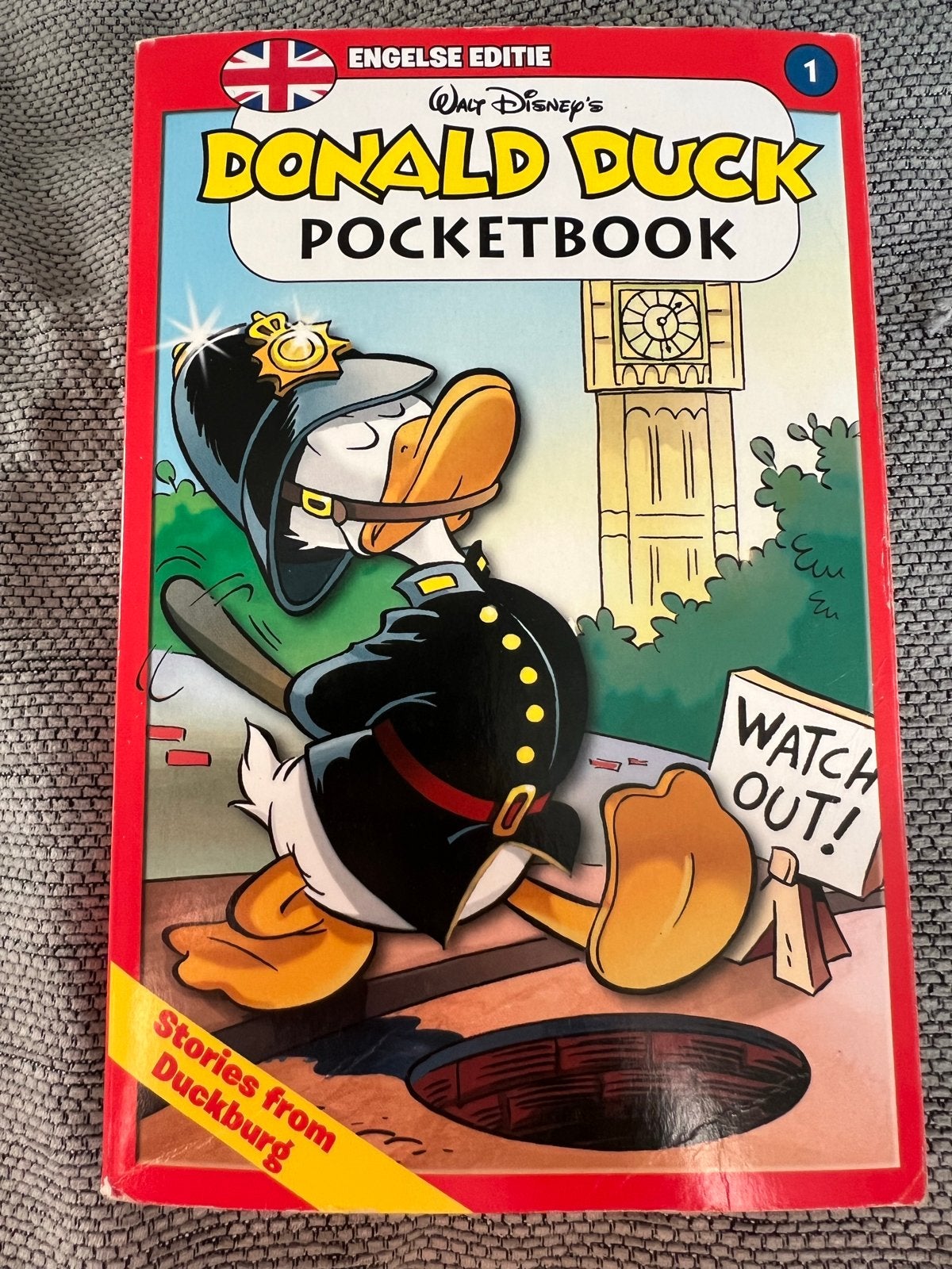 Donald Duck Pocketboek 1 Engelse Editie, Boeken, Stripboeken, Eén stripboek, Ophalen of Verzenden, Zo goed als nieuw
