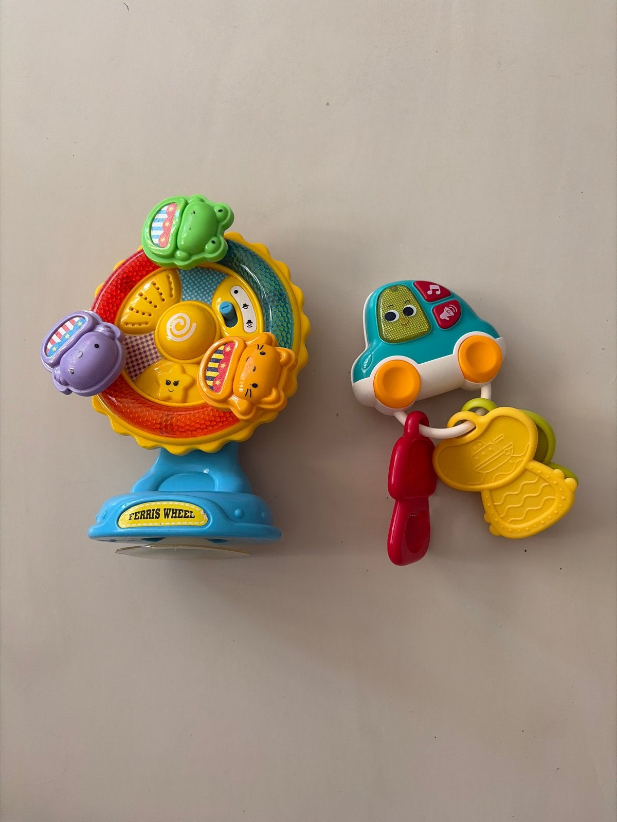Babyspeelgoed met geluid: Rammelaar en Ferris Wheel, Ophalen of Verzenden, Gebruikt, Overige typen, Met geluid