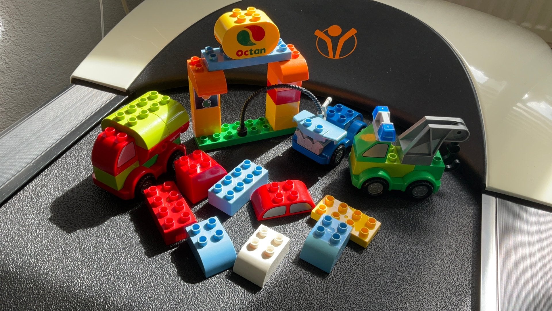Benzinepomp met 3 auto’s, Ophalen, Gebruikt