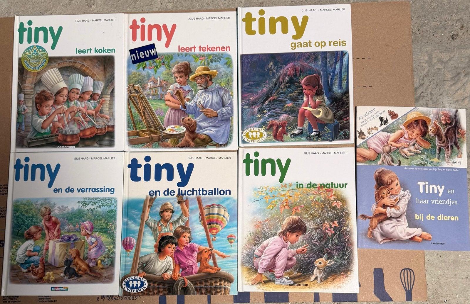 6x vintage Tiny boeken + dierenboekje met stickers, Ophalen of Verzenden, Zo goed als nieuw, Fictie algemeen