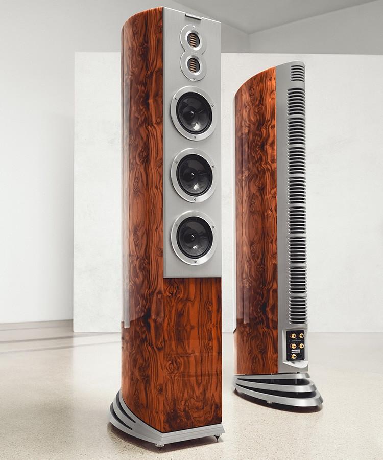 AudioVector R10    Enige in NL !!