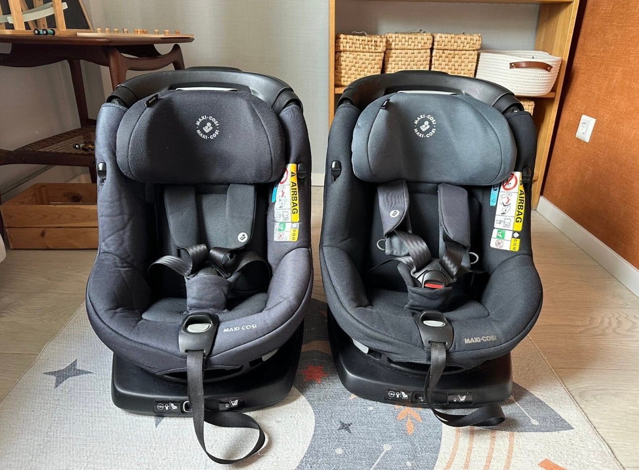 2 x Maxi-Cosi AxissFix autostoelen, Kinderen en Baby's, Autostoeltjes, Ophalen, 9 t/m 18 kg, Zo goed als nieuw, Isofix