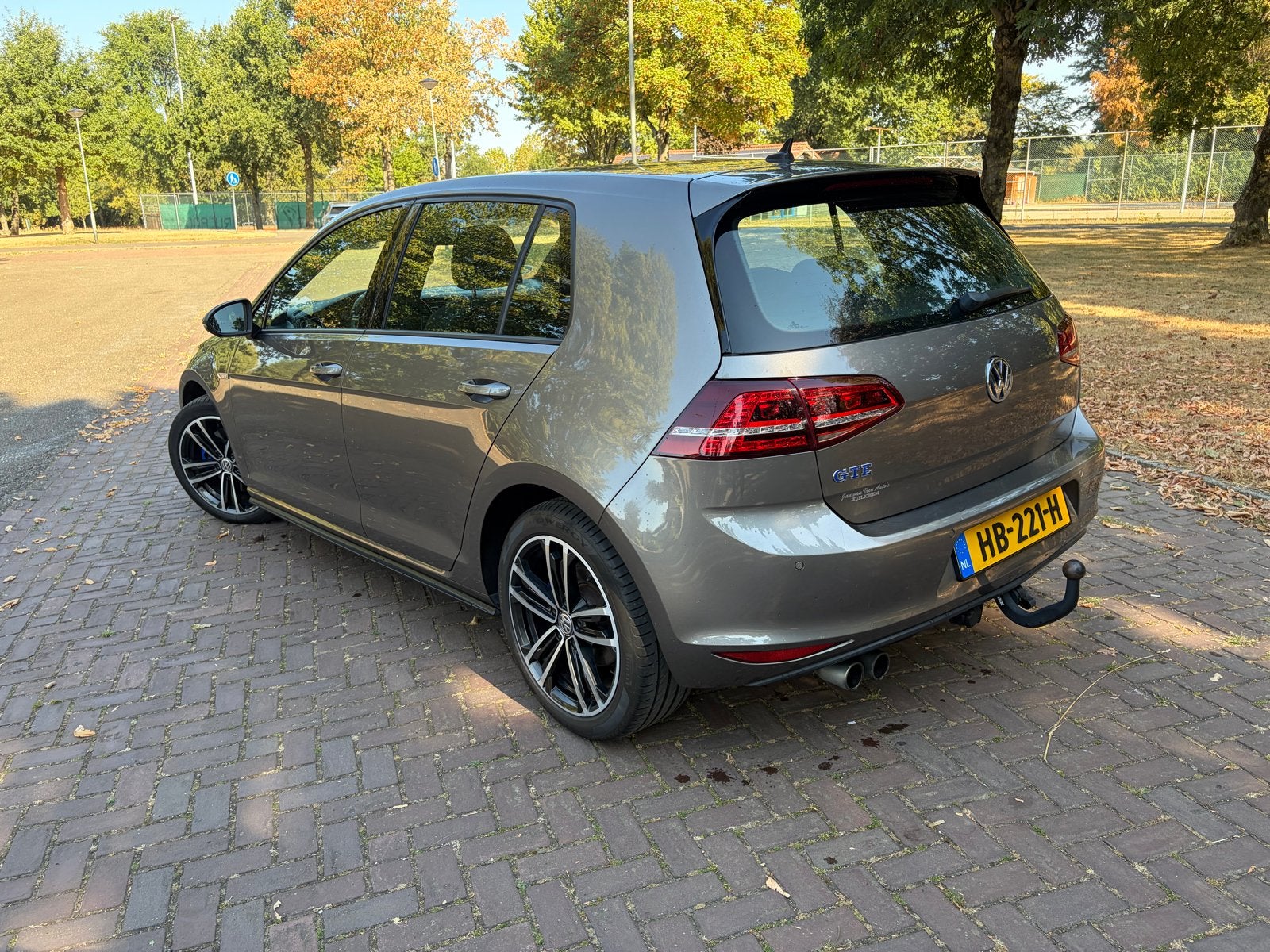 Volkswagen Golf GTE 204pk, Zwart, 1395 cc, 1499 kg, 84 €/maand