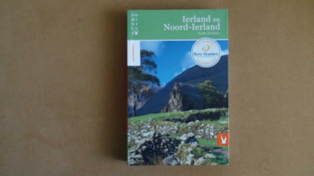 Ierland en Noord-Ierland  - Dominicus Landengids, Overige merken, Europa, Ophalen of Verzenden, Zo goed als nieuw
