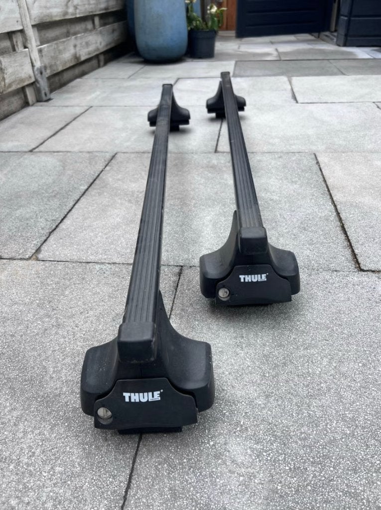 Dakdragers Thule: VOLVO V40, 5-dr Hatchback, vanaf 2012, Ophalen, Thule, Gebruikt, Thule