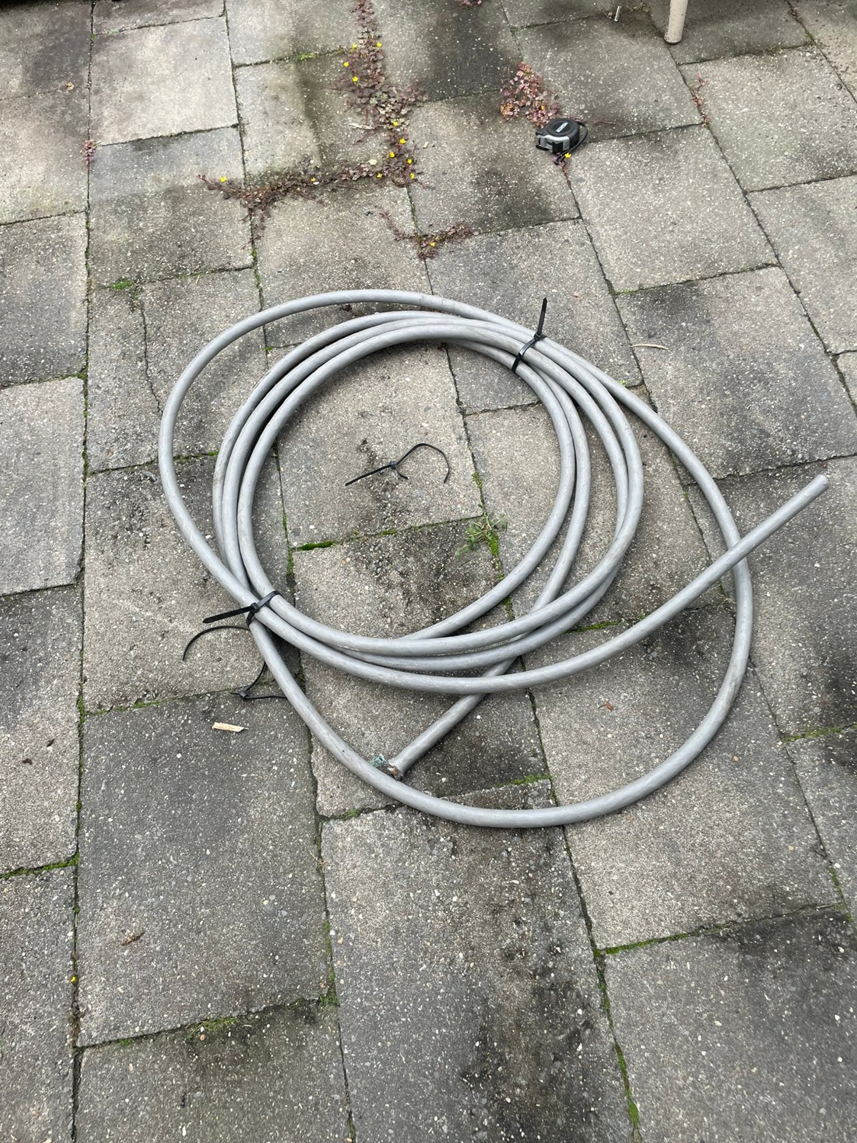 TKF VG-YMvKas grondkabel, 4  10 mm² + aardscherm +/-12m, Ophalen, Zo goed als nieuw, Kabel of Snoer