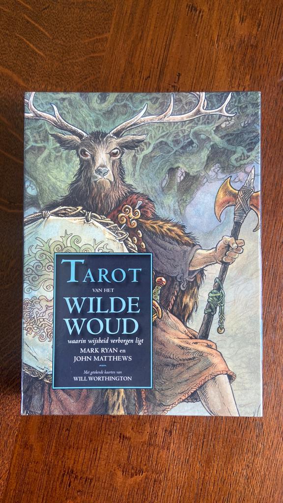 Mark Ryan - Tarot van het wilde woud, Boeken, Achtergrond en Informatie, Tarot of Kaarten leggen, Ophalen of Verzenden, Zo goed als nieuw