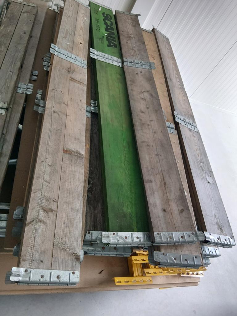 Partij euro pallet randen moestuinbak, Doe-het-zelf en Verbouw, Hout en Planken, Ophalen, Zo goed als nieuw, 50 mm of meer, Minder dan 200 cm