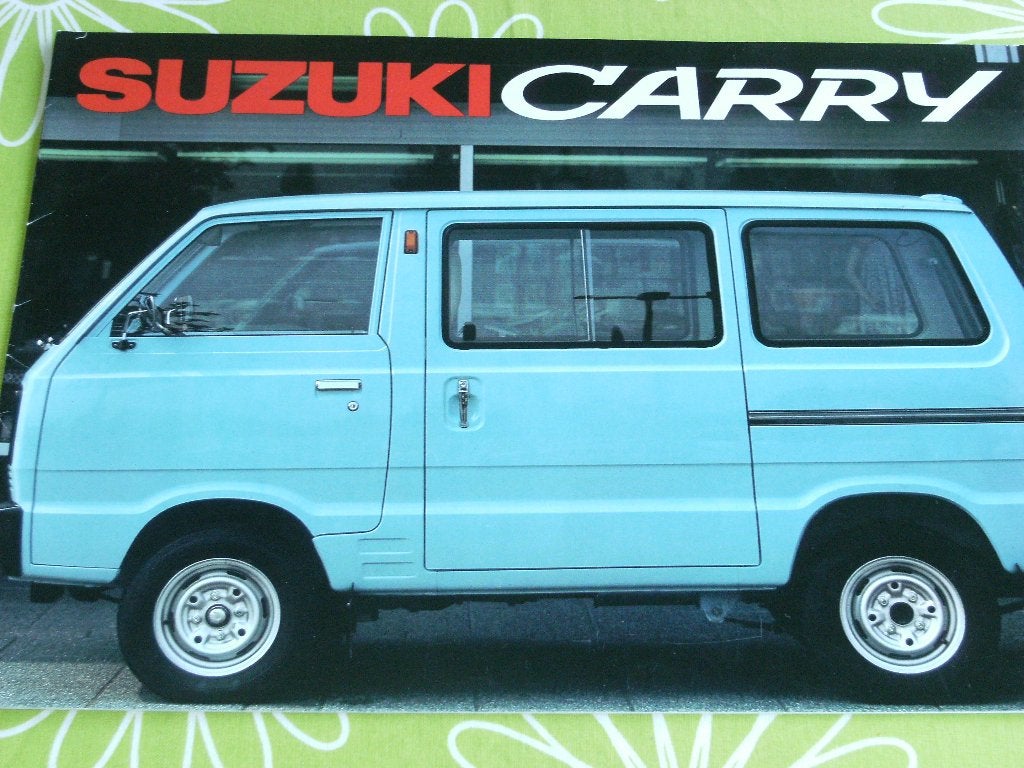 Twee vintage Suzuki autofolders, Boeken, Ophalen of Verzenden, Zo goed als nieuw, Overige merken