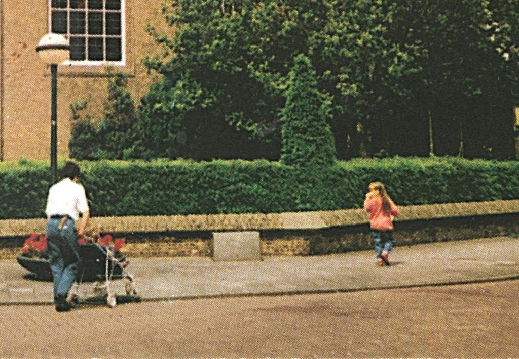 988264 Klundert 80+ NB N H Kerk Wederopbouw Kinderpostzegel, Ophalen of Verzenden, 1980 tot heden, Gelopen, Noord-Brabant