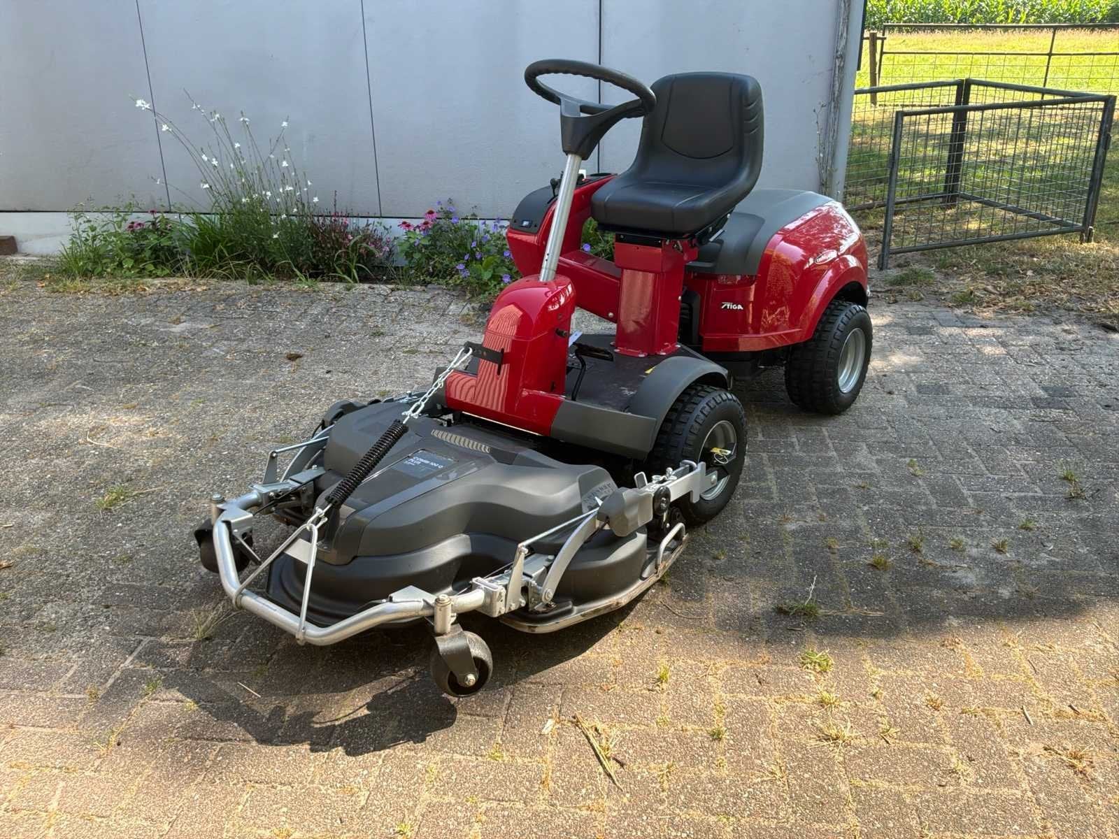 2022 CasteLgarden P901 CH / XZ4 180 PWX Zitmaaier, Maaier