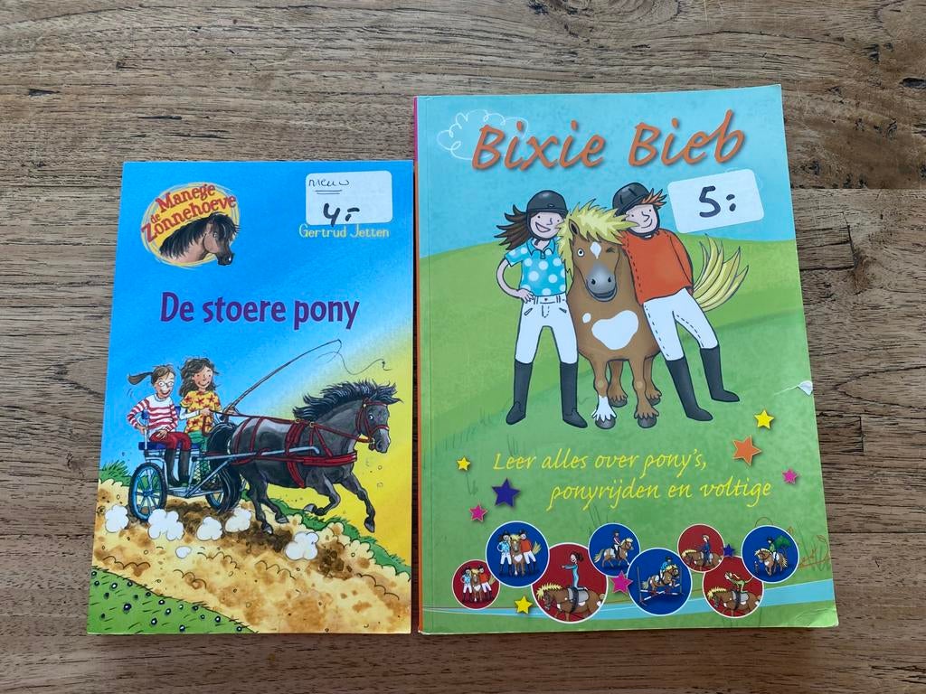 Paarden boeken avi en bixie bieb, zgan, losse verkoop, Ophalen of Verzenden, Zo goed als nieuw, Fictie algemeen