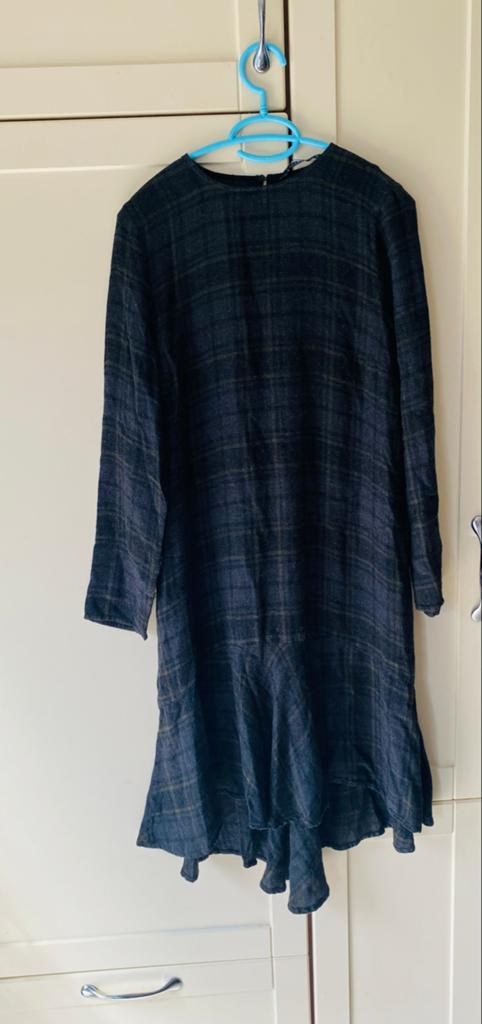 Zara Woman Geruite Jurk met Ruches, Kleding | Dames, Zwart, Ophalen of Verzenden, Knielengte, Maat 36 (S)