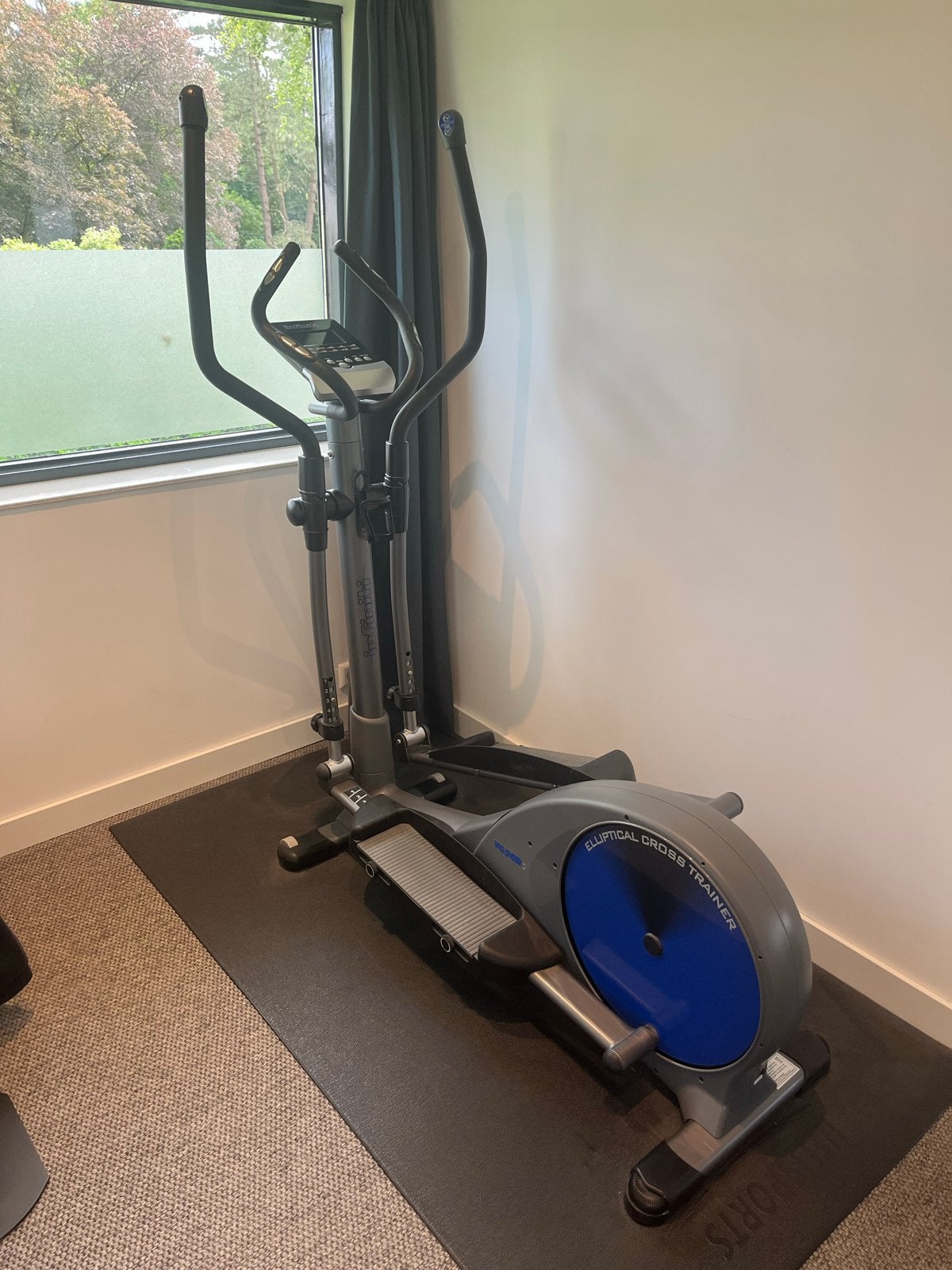 Infiniti Crosstrainer, Ophalen, Gebruikt, Armen, Crosstrainer