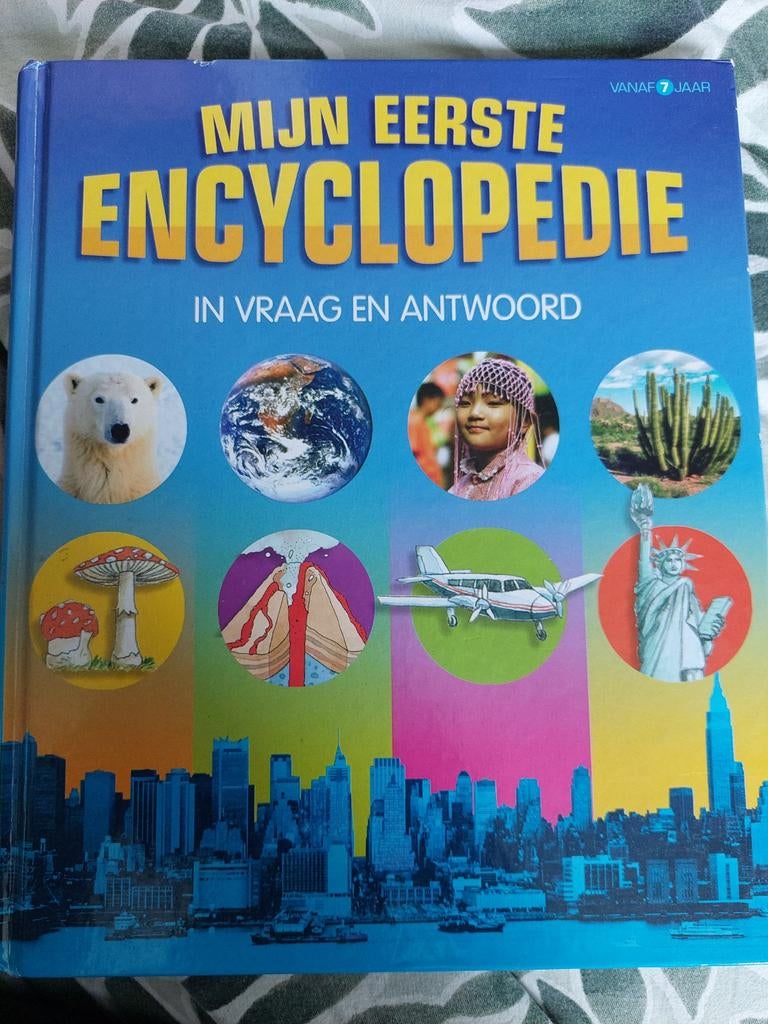 Mijn Eerste Encyclopedie: In Vraag en Antwoord (Hardcover), Boeken, Encyclopedieën, Onbekend, Ophalen of Verzenden, Zo goed als nieuw