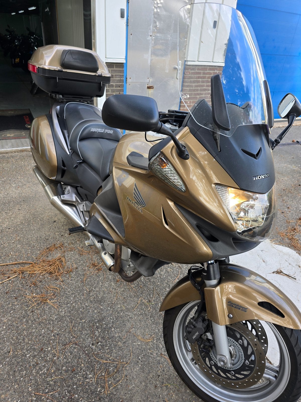 Honda Deauville 700 - Comfortabele Toermotor met ABS, 2 cilinders, Gebruikt, Particulier, Meer dan 35 kW
