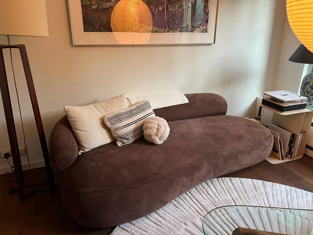 Bank (3 zits) Alba Westwing 800euro (ipv 1699), Huis en Inrichting, Banken | Bankstellen, Ophalen, Modern, elegant, trendy en gezellig