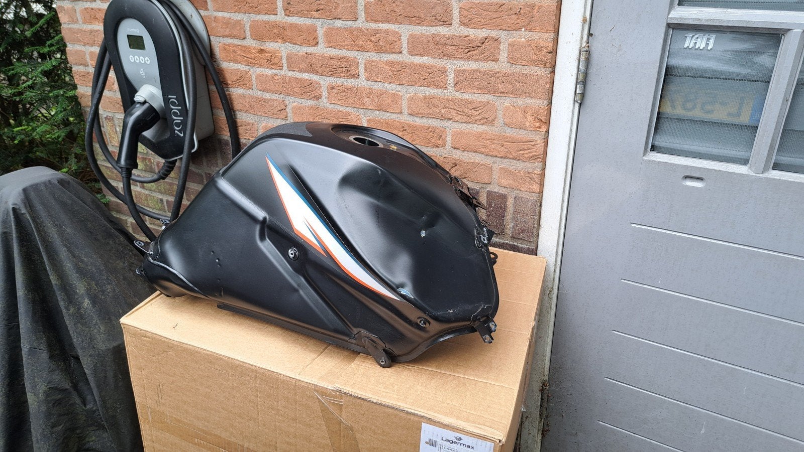 KTM Benzinetank  Super duke 1290- Gebruikt, Motoren, Ophalen of Verzenden, Gebruikt