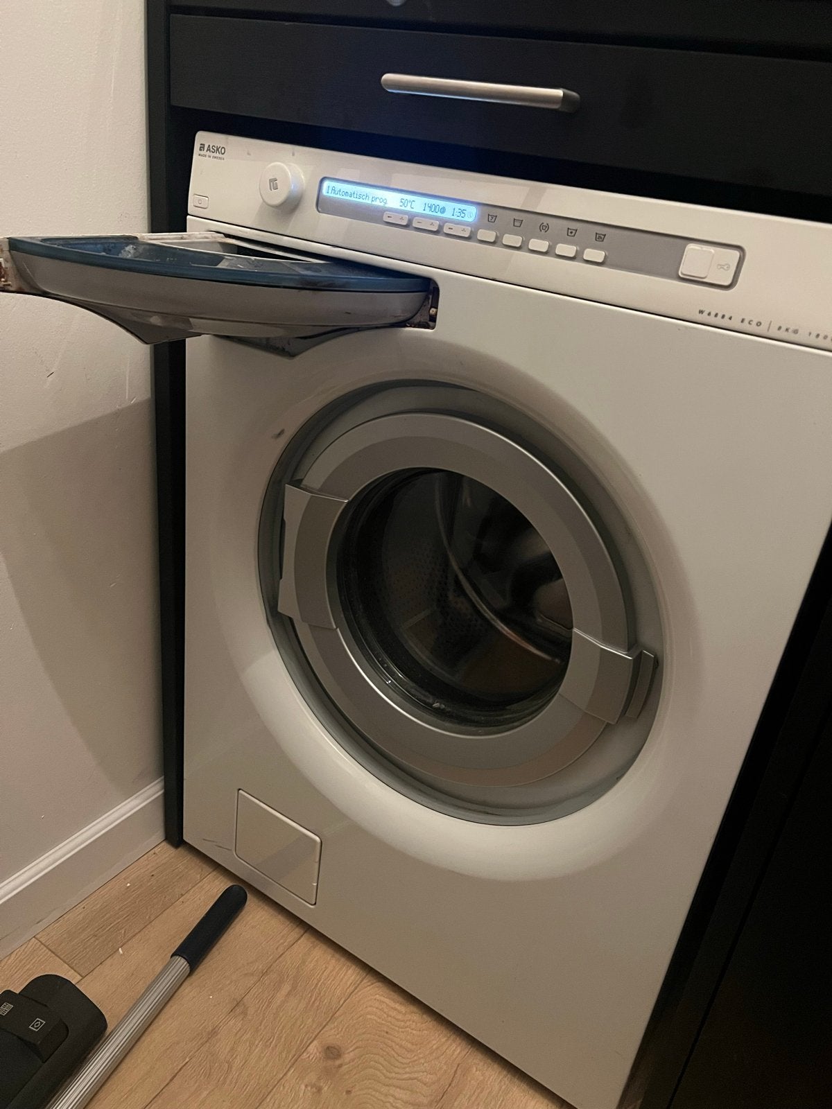 T.e.a.b. ASKO W6884 ECO Wasmachine - 8kg, 1800 RPM, Ophalen, Gebruikt, 8 tot 10 kg, 1600 toeren of meer