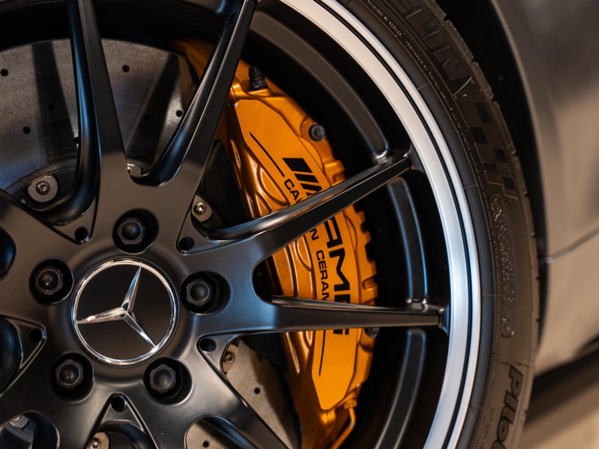 Mercedes-Benz AMG GT GT-R 4.0 V8 585PK, Keramische Remmen, C, Automaat, Achterwielaandrijving, Gebruikt, Bedrijf