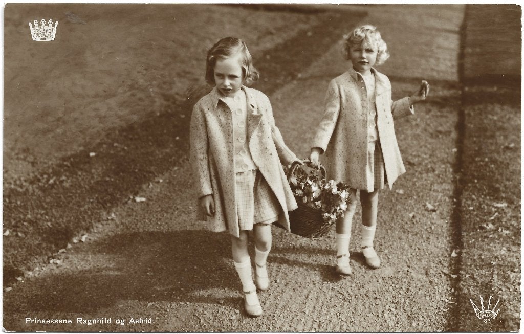 Noorwegen (16) Ragnhild en Astrid, Verzamelen, Ophalen of Verzenden, Nieuw, Buitenland, Kaart, Foto of Prent