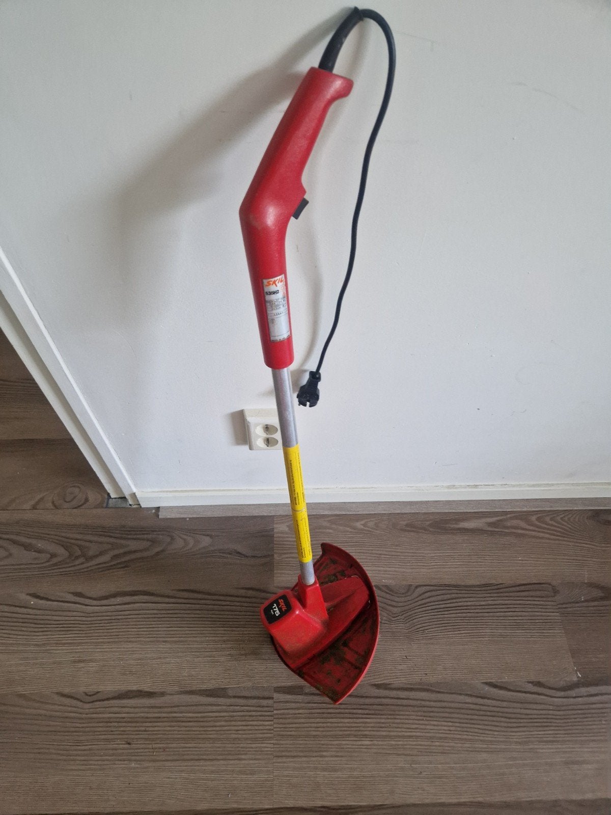 SKIL 535H2 Elektrische Grastrimmer - 175W, Ophalen, Gebruikt, SKIL, 10 tot 30 cm