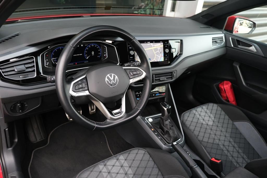 Volkswagen Polo 1.0 TSI 2x R-Line DSG 110PK Facelift Pano IQ, Auto's, Volkswagen, Gebruikt, Origineel Nederlands, Bedrijf, 600 kg
