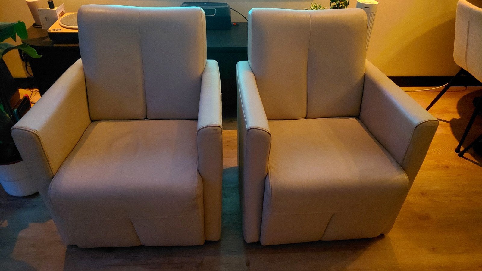 Twee H&H fauteuils van leer - Gebruikt, Ophalen, Modern, Comfortabel, Gebruikt, Minder dan 75 cm