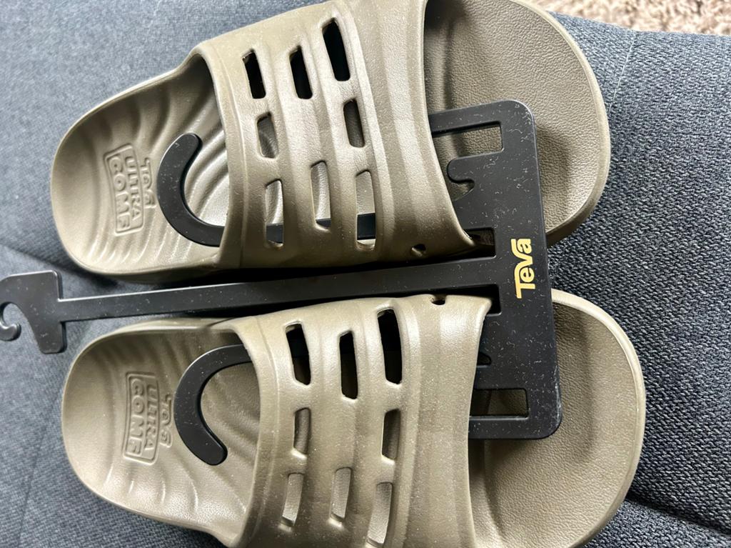 TEVA slippers. Unisex. Splinternieuw en origineel., Ophalen of Verzenden, Nieuw