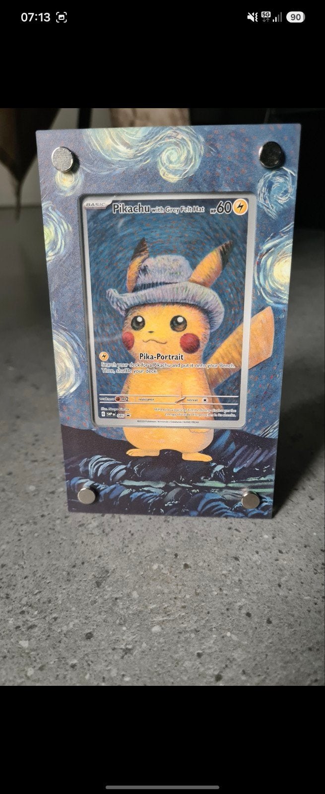 Pikachu van gogh houder, Hobby en Vrije tijd, Verzamelkaartspellen | Pokémon, Ophalen of Verzenden, Nieuw