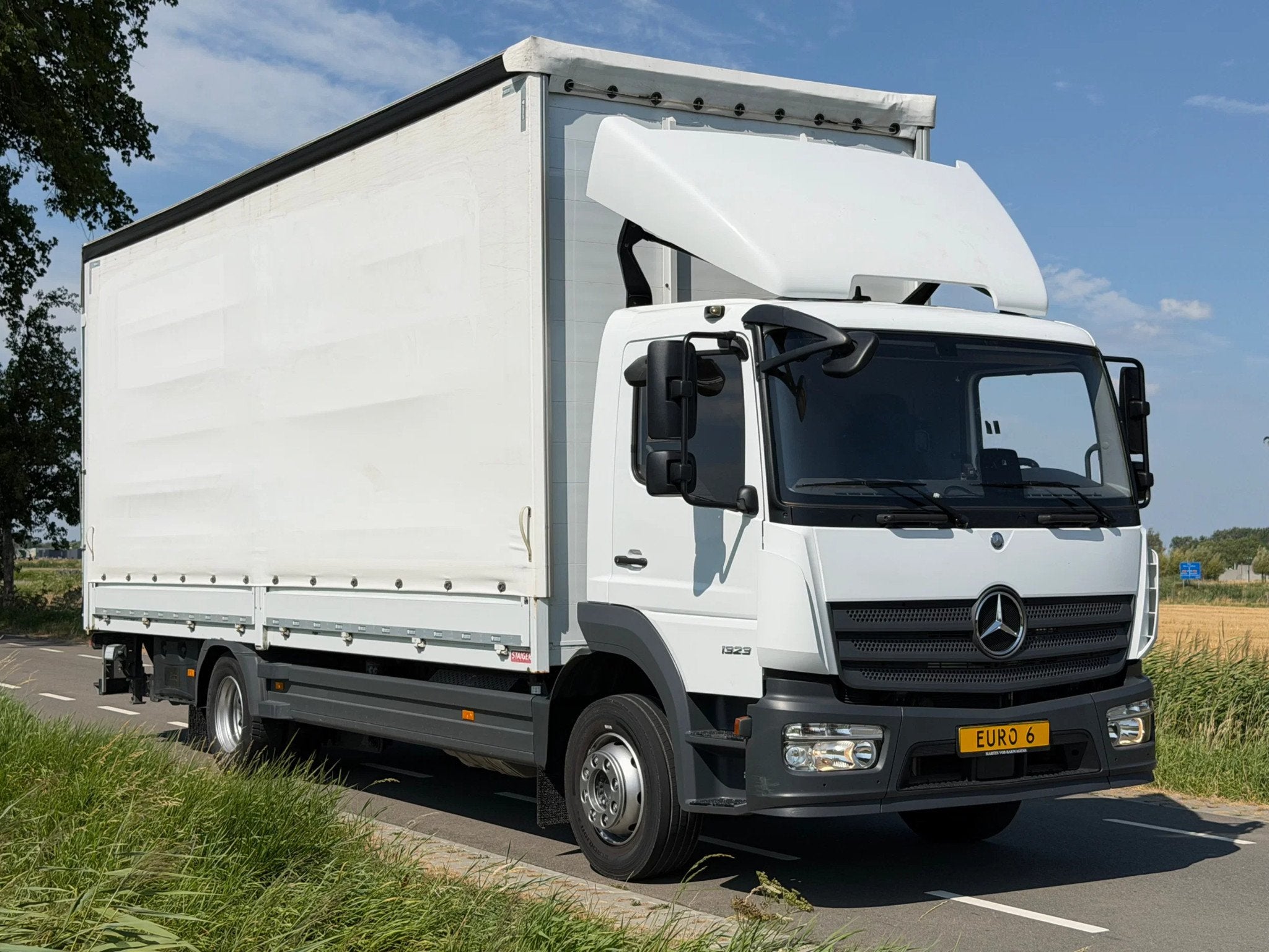 Mercedes-Benz 1317 ATEGO1323L EURO6. 723x248x289 ! 2 Tons La, Auto's, Bestelauto's, Automaat, Gebruikt, Euro 6, 4 cilinders