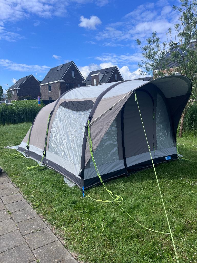 Kampa Brean 4RTC PRO, Ophalen, Zo goed als nieuw, Tot en met 4