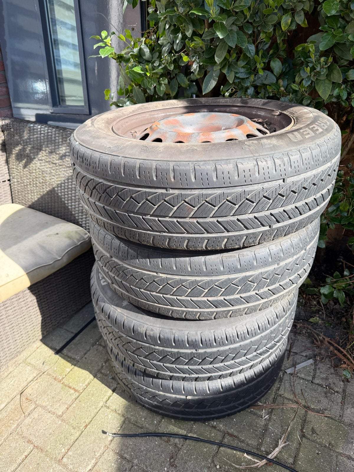 4 All-season banden met velgen - 215/65R17 99V, Ophalen of Verzenden, Gebruikt