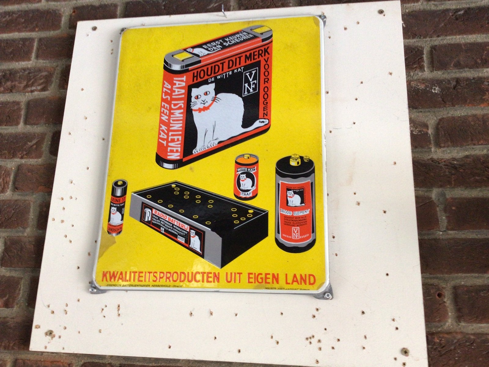 Mooi zeldzaam emaille bord wittekat geen koopje 48/38 cm, Ophalen of Verzenden