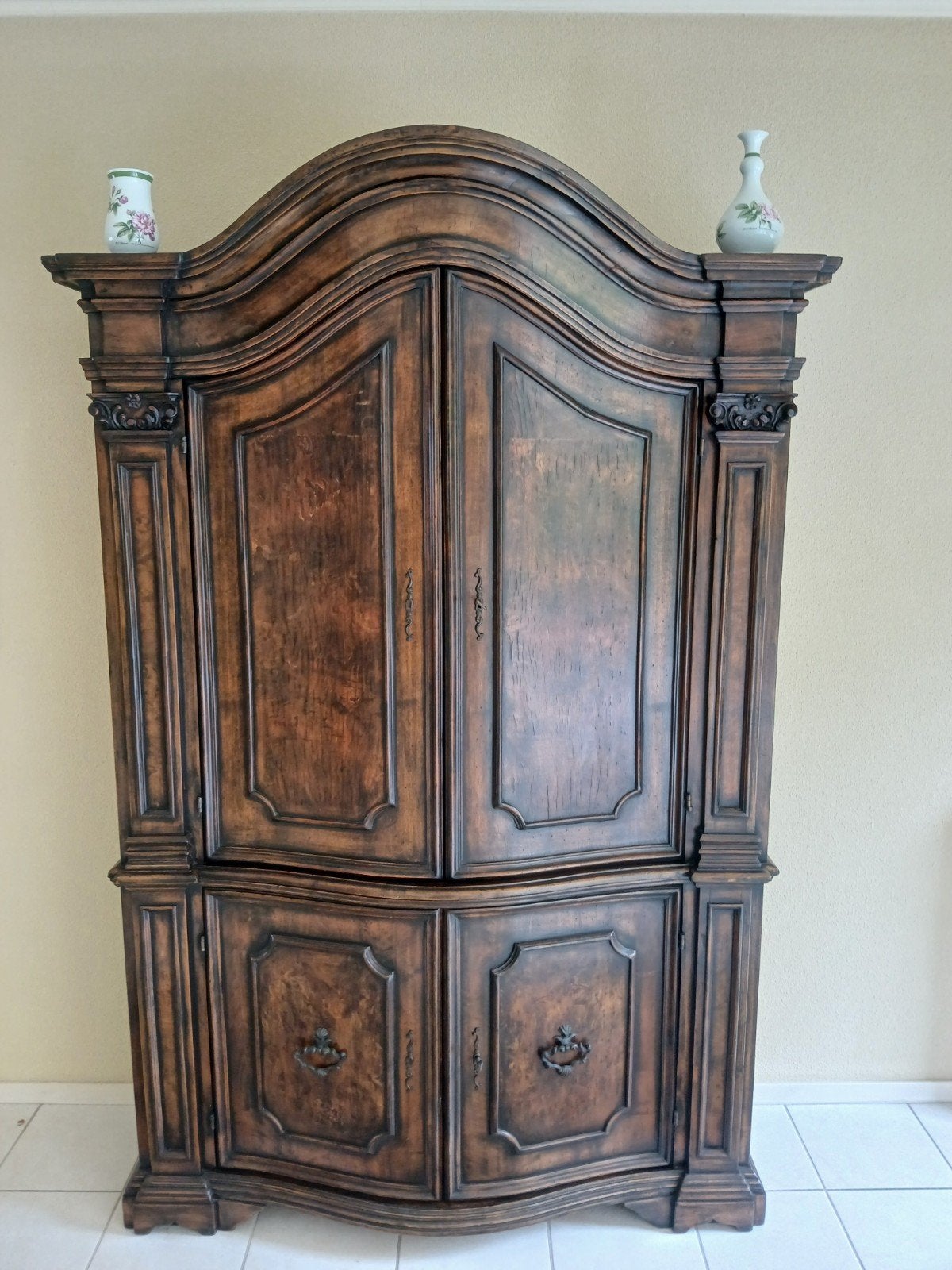 Prachtige Antieke Houten servies Kast, Antiek en Kunst, Antiek | Meubels | Kasten, Ophalen