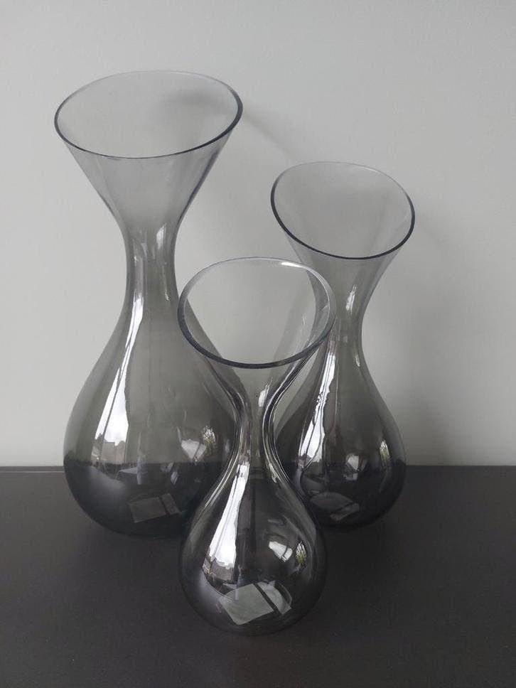 Vazen grijs luxe glasvazen 3 stuks aparte vazen Nieuw, Ophalen of Verzenden, Nieuw, Overige kleuren, Glas