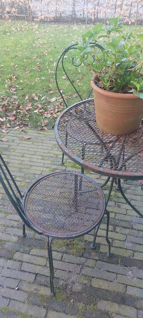tuinzitje, rond tafeltje en 2 stoeltjes, Tuin en Terras, Ophalen, Gebruikt, Overige materialen, 2 zitplaatsen