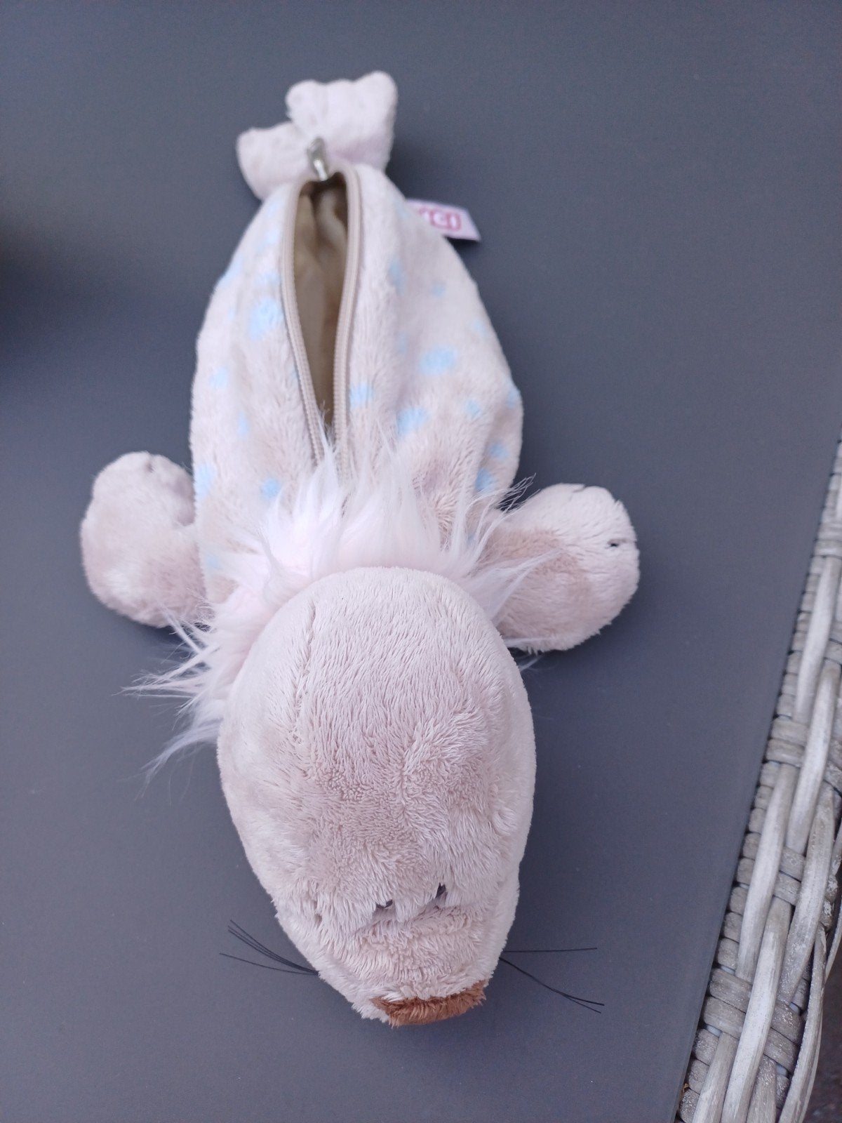NICI zeehond etui/knuffel - Zo goed als nieuw, NICI, Overige karakters, Overige typen, Ophalen of Verzenden