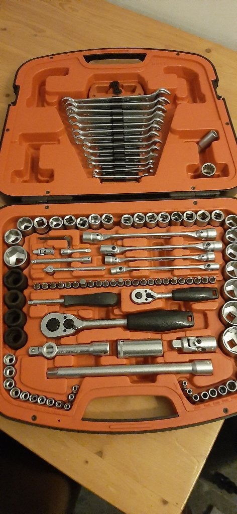 Uitgebreide doppenset en sleutelset in koffer, Ophalen, Gebruikt, Gereedschapsset, Overige merken