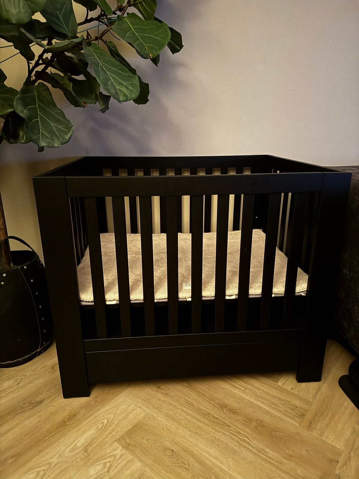 Kidsmill Alaska Box met lade en verstelbare bodem, Kinderen en Baby's, Ophalen, Zo goed als nieuw, Vierkant, In hoogte verstelbaar