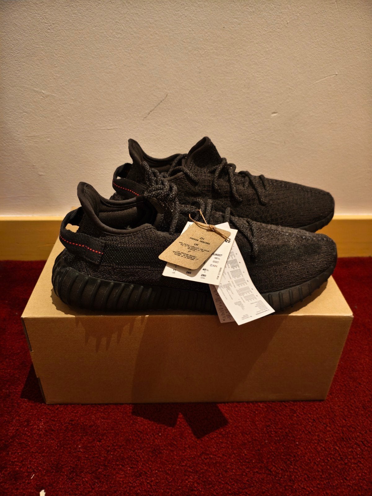 Adidas yeezy 350 black reflective 45 1/3, Ophalen, Nieuw, Zwart