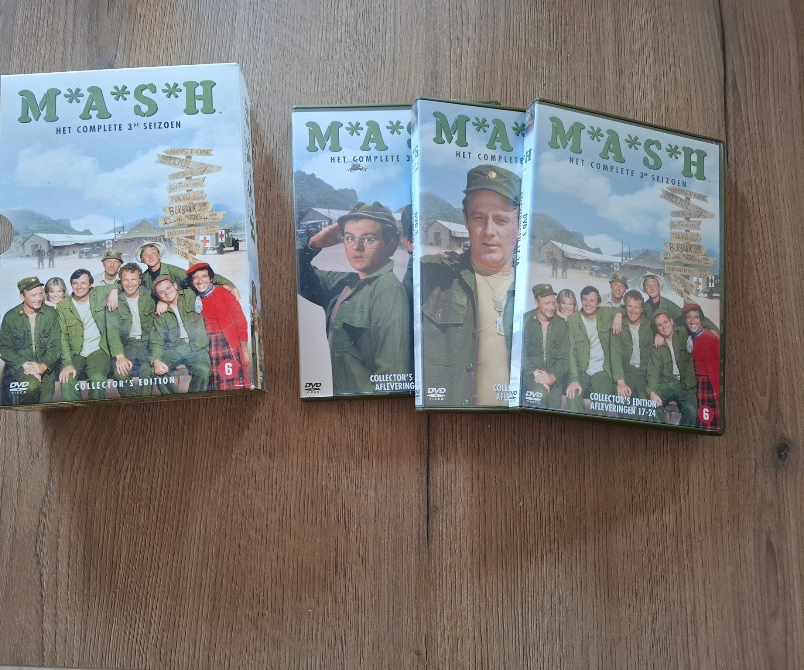 M*A*S*H - Het Complete 3e Seizoen DVD Collector's Edition, Cd's en Dvd's, Dvd's | Tv en Series, Ophalen, Speciale editie, Nederlands