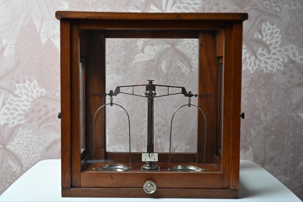 Antieke apothekers weegschaal, Ophalen of Verzenden